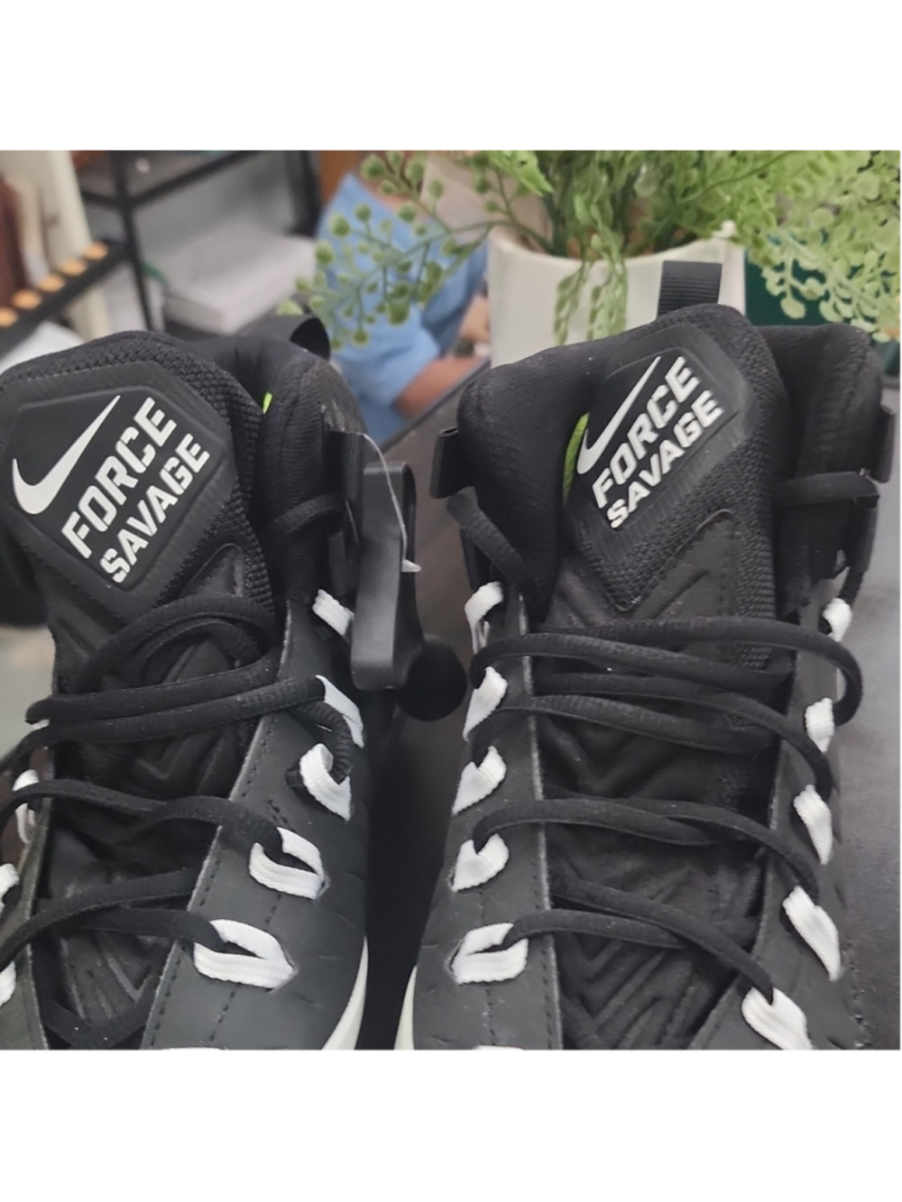 Nike Force Savage 902677-010 Men's Black White Football Cleats Size 13 - Picture 4 of 6